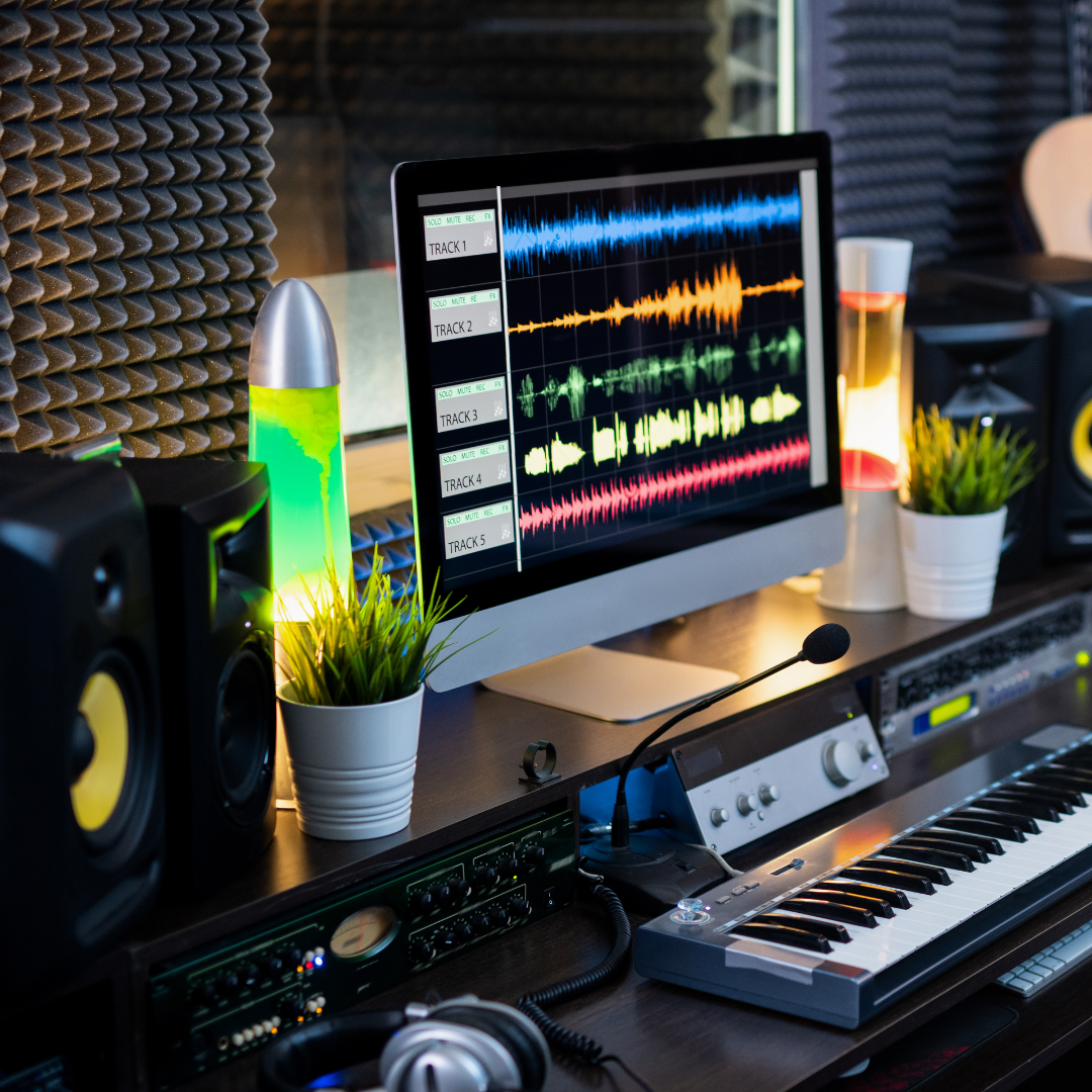 Studio pack acoustic treatment kit with 4x bass traps and 24x acoustic panels Mid Grey